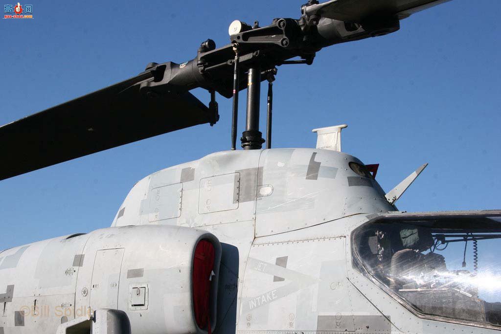  AH-1W165055۾