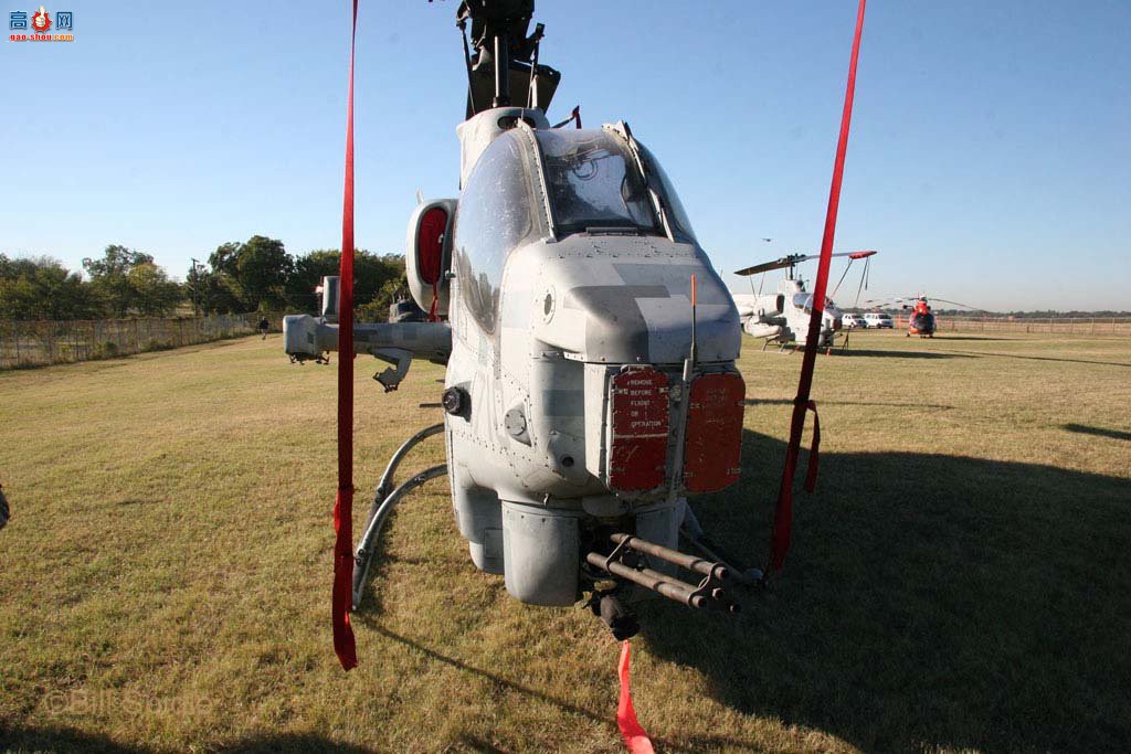  AH-1W165055۾