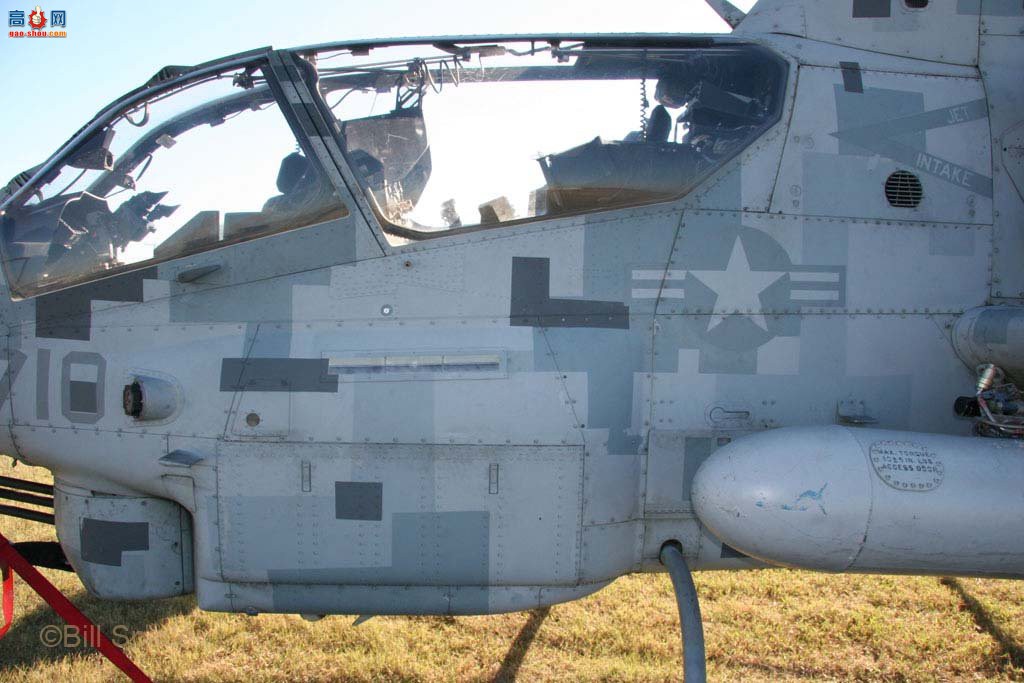  AH-1W165055۾