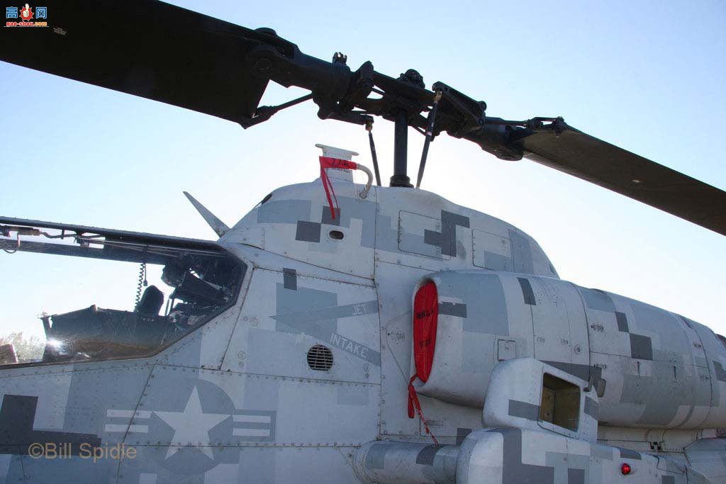  AH-1W165055۾