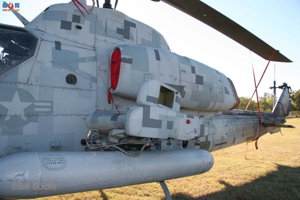 AH-1W165055۾