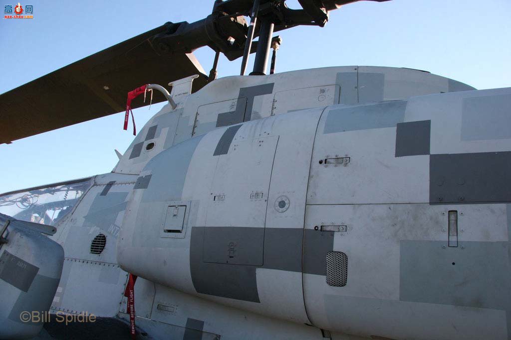  AH-1W165055۾