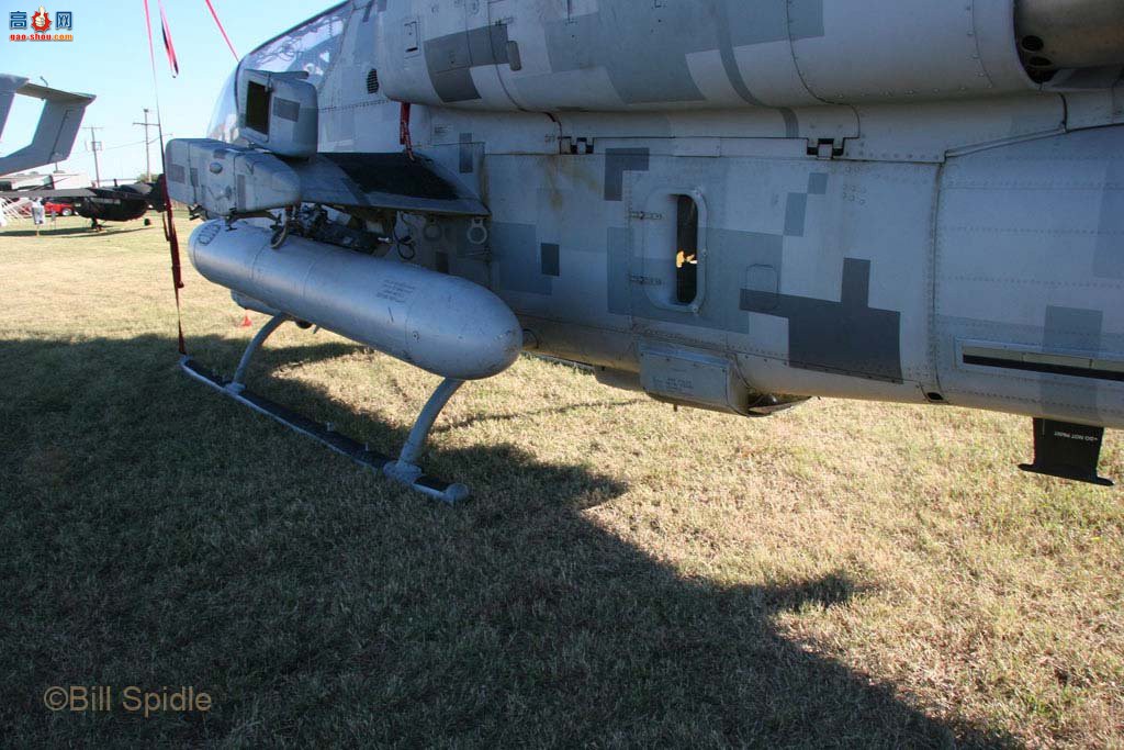  AH-1W165055۾