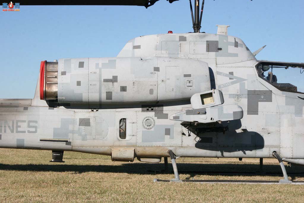  AH-1W165055۾