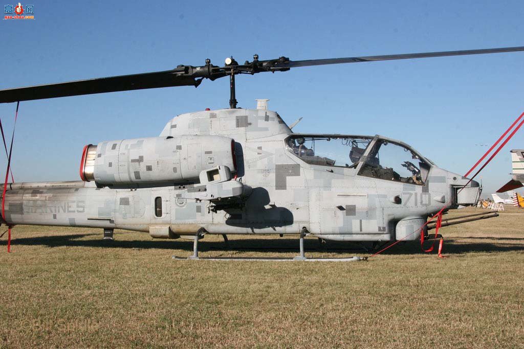  AH-1W165055۾