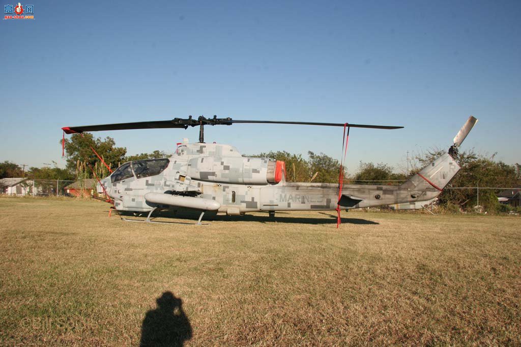  AH-1W165055۾