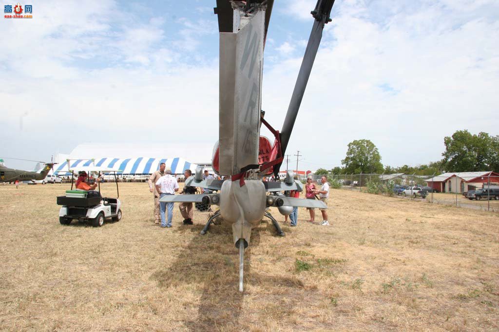  AH-1W165281۾
