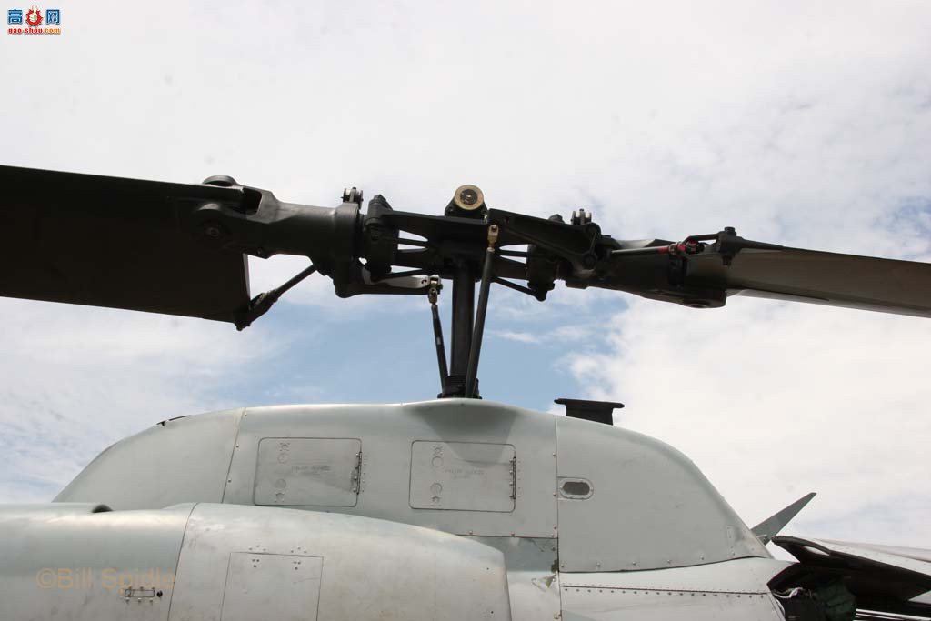  AH-1W165281۾