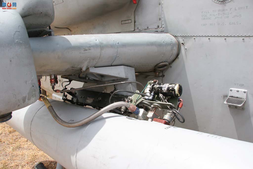  AH-1W165281۾
