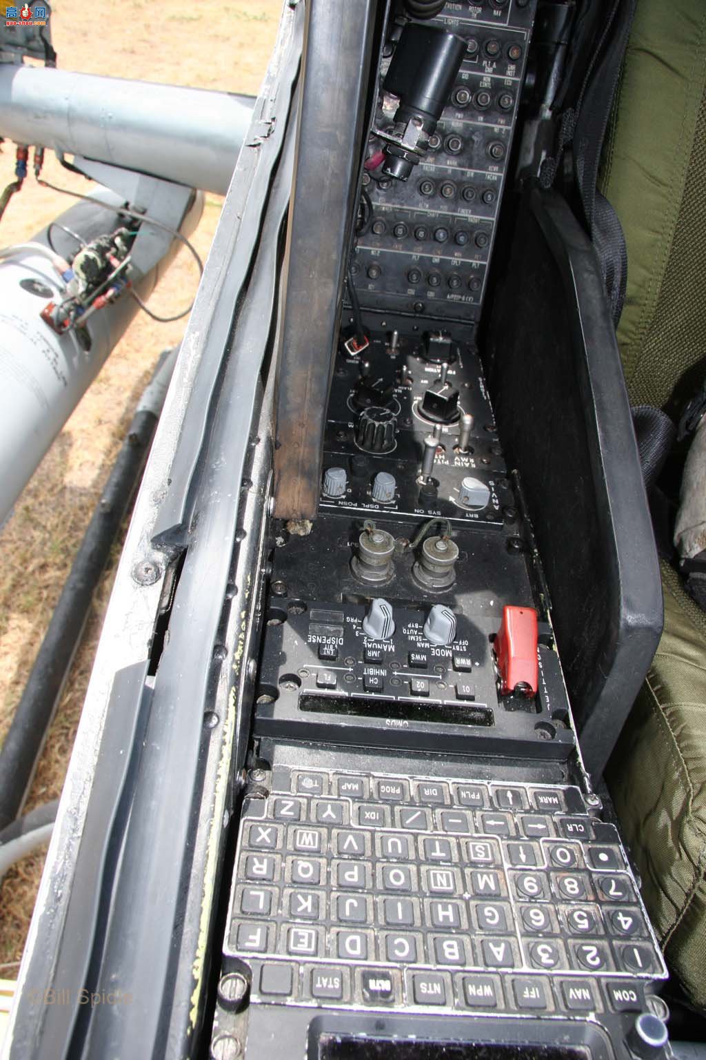  AH-1W165281۾