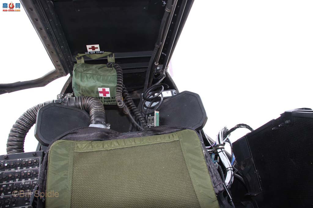  AH-1W165281۾
