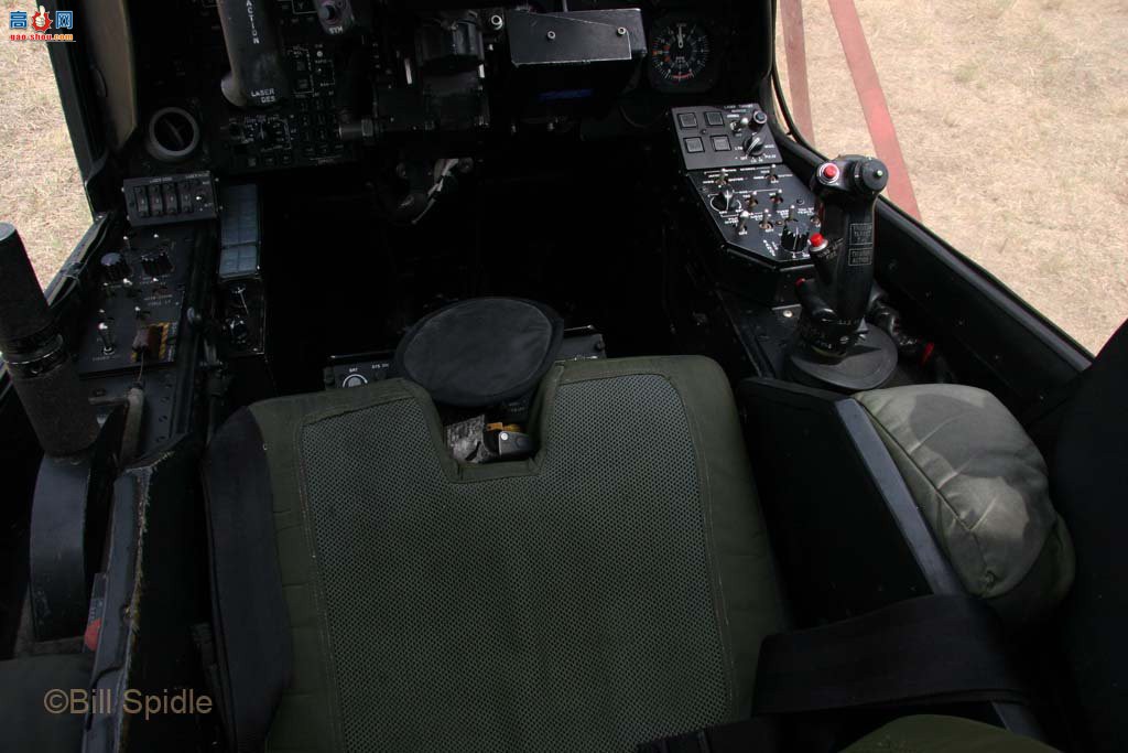  AH-1W165281۾