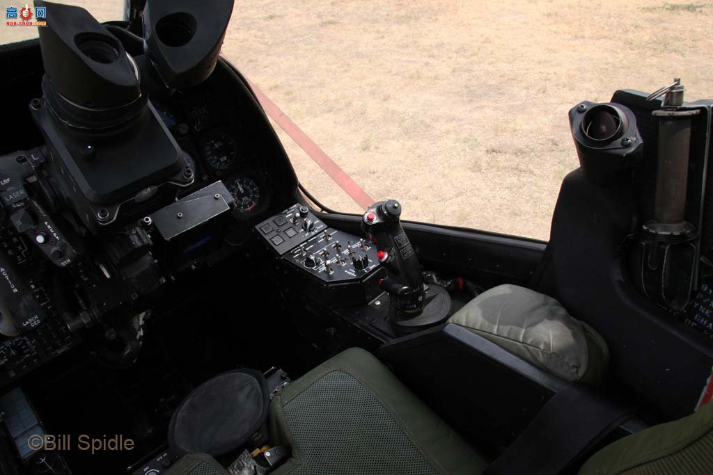  AH-1W165281۾