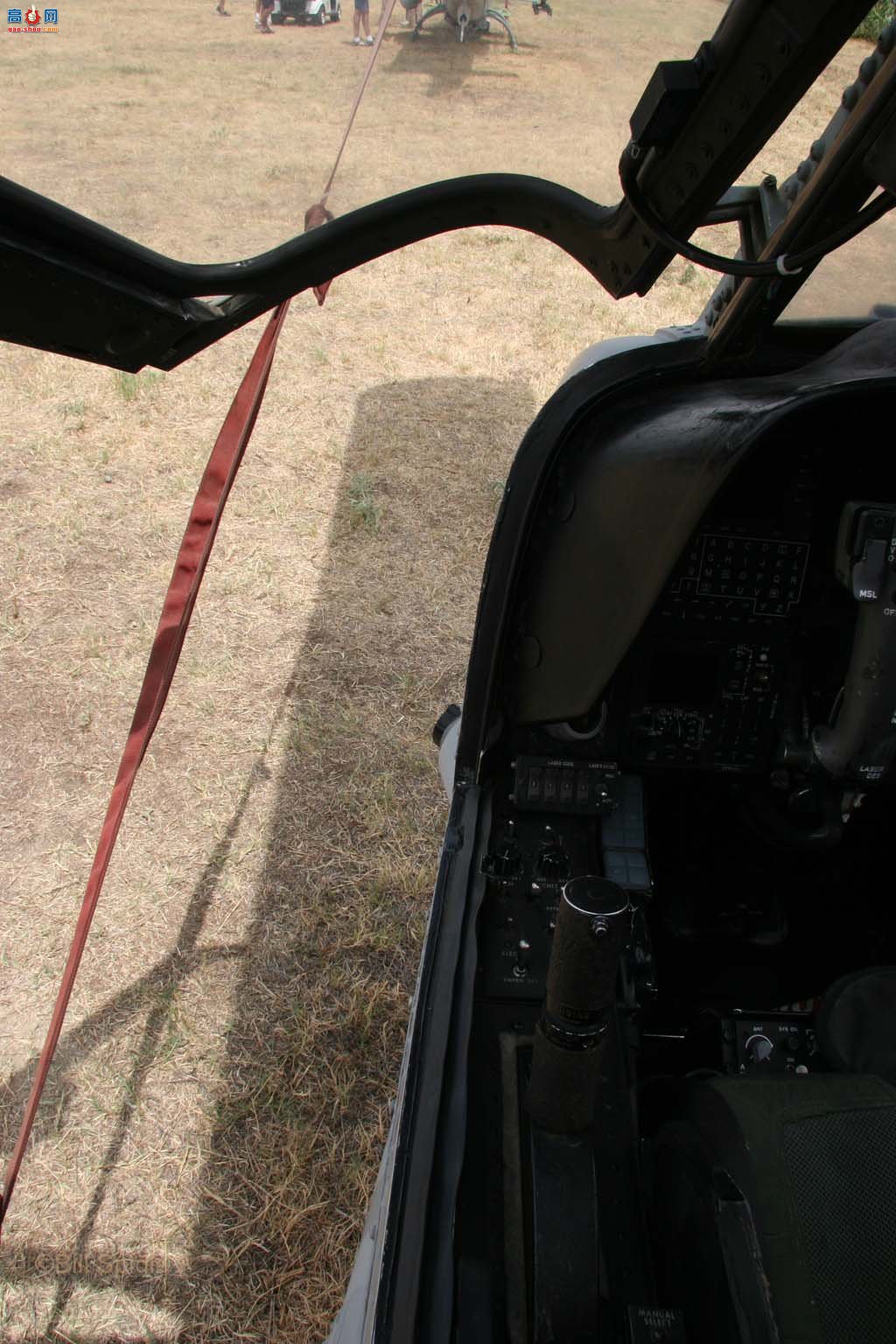  AH-1W165281۾
