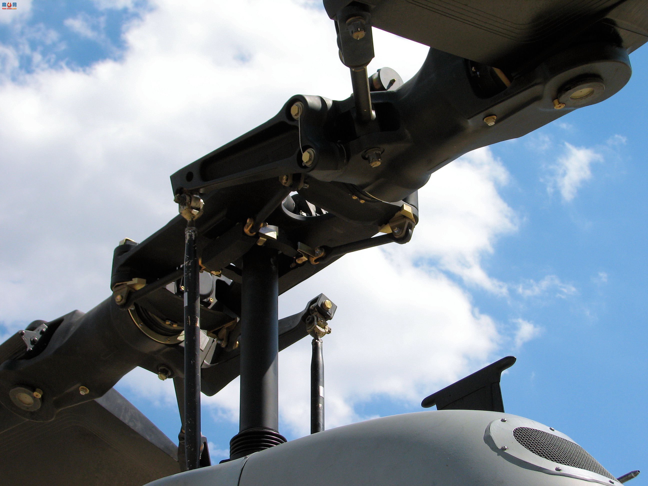  AH-1W۾