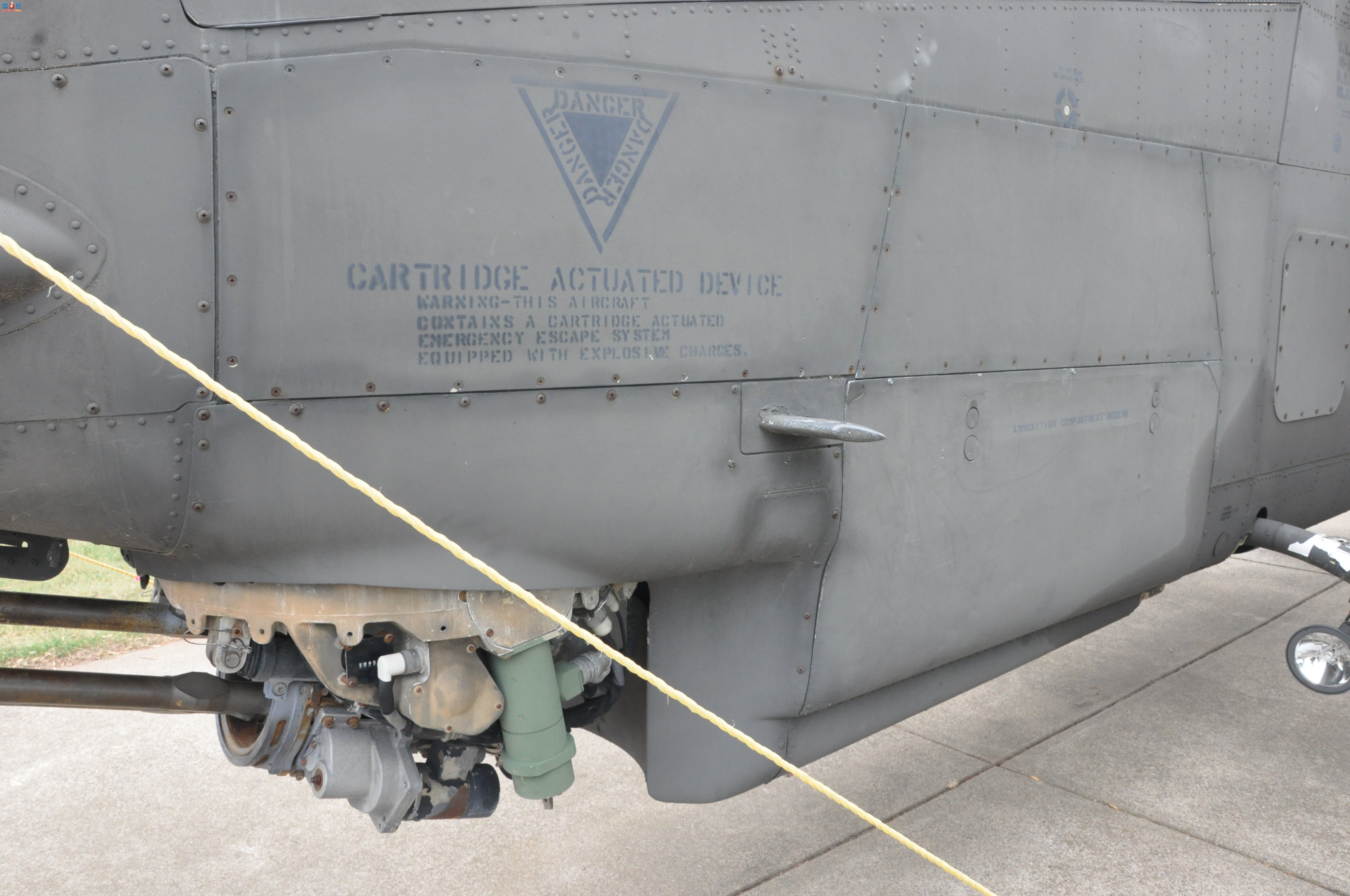  AH-1F67-15781۾