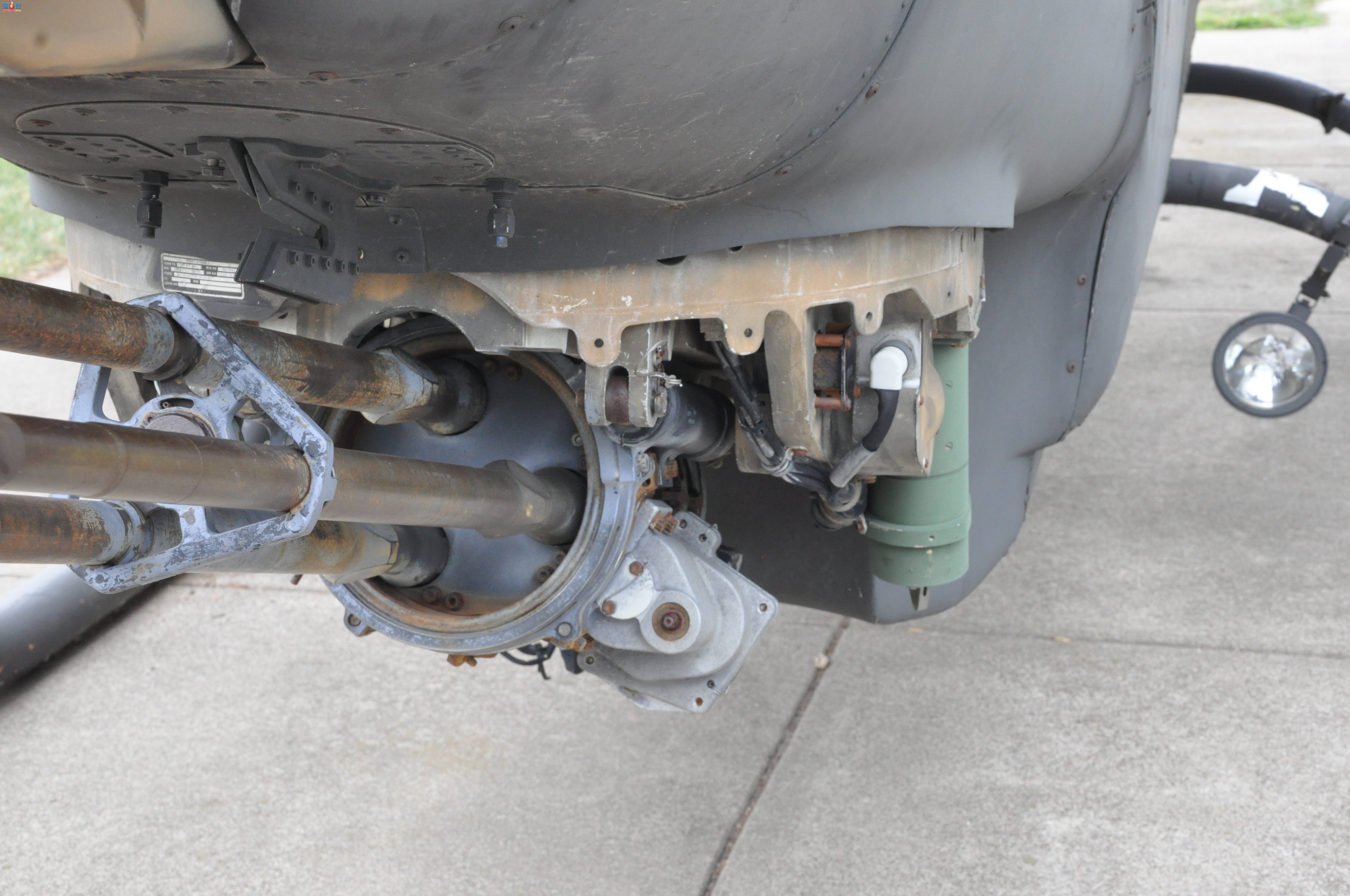  AH-1F67-15781۾