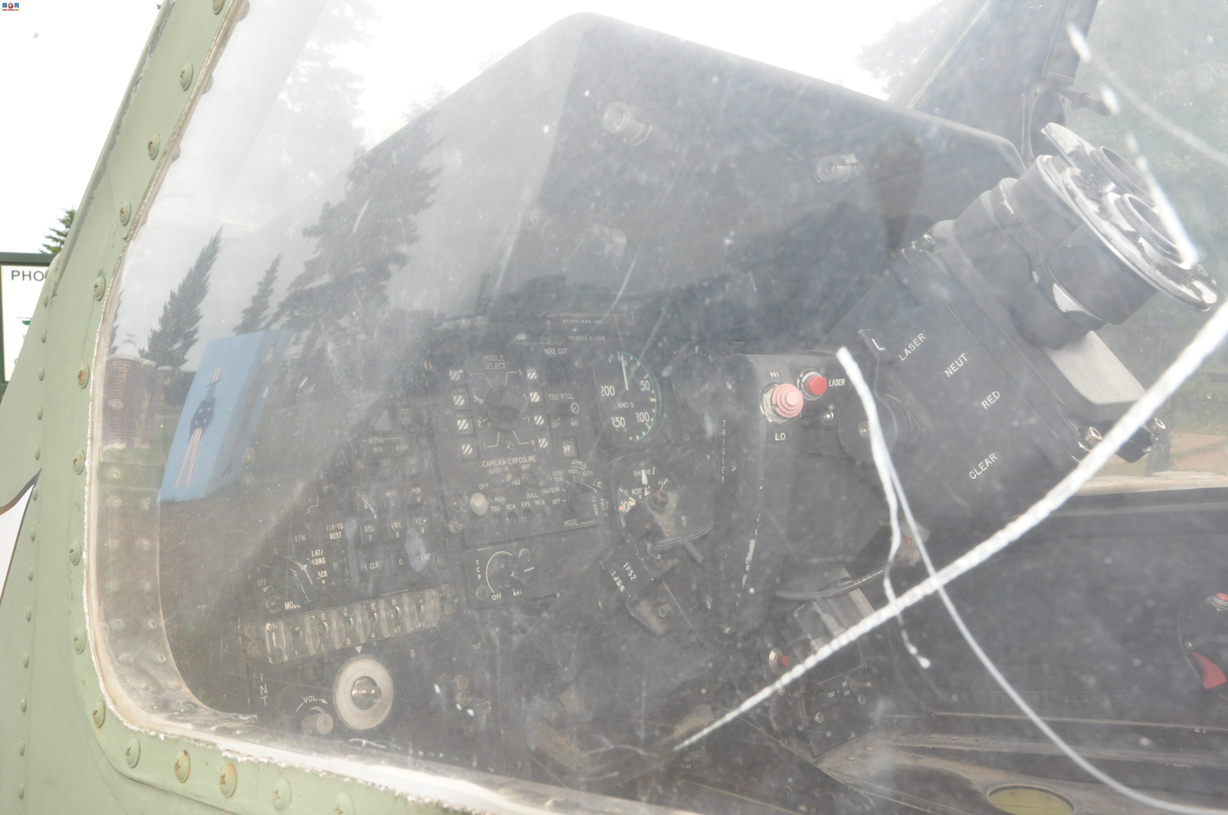  AH-1G۾ߣǰ
