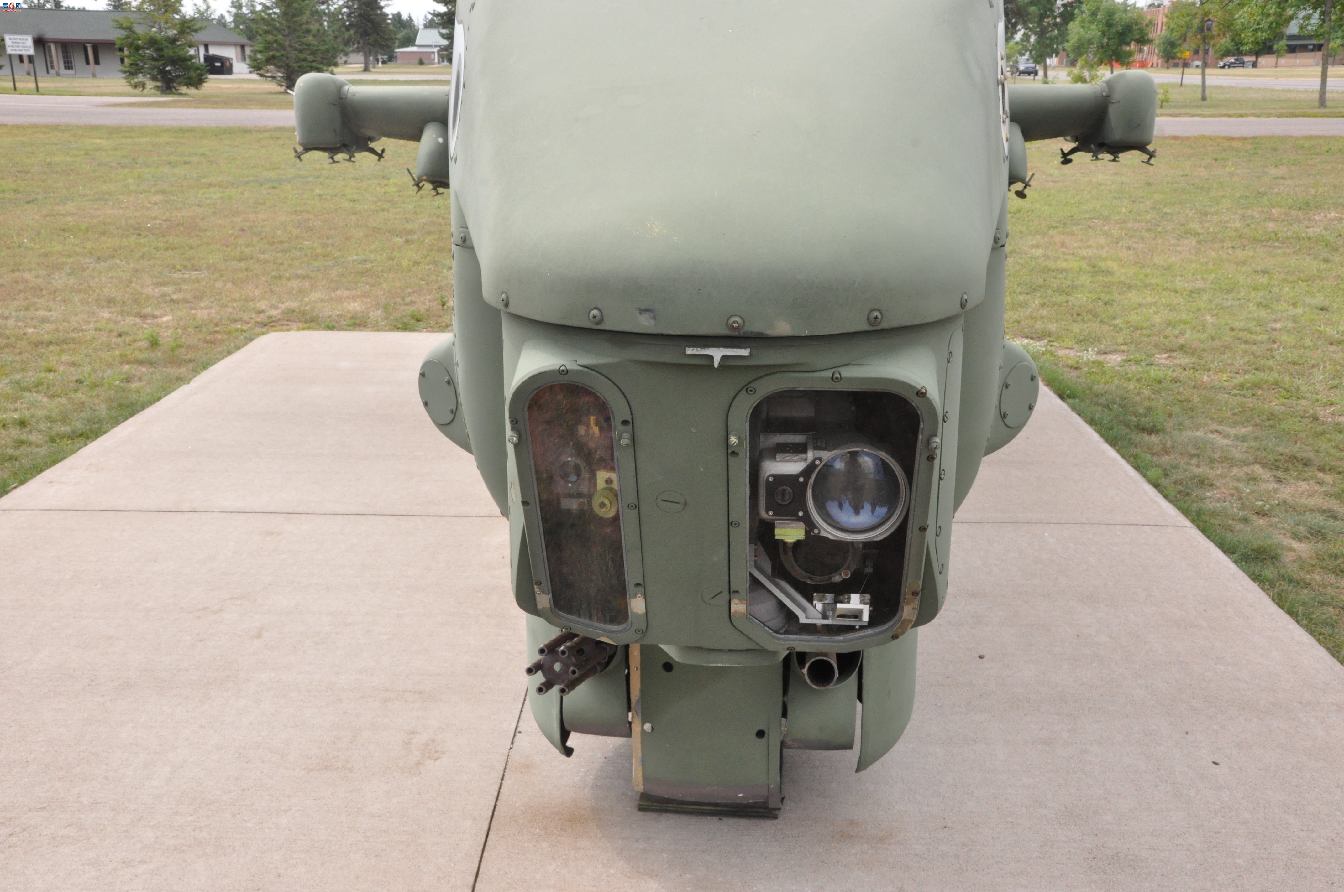  AH-1G۾ߣǰ
