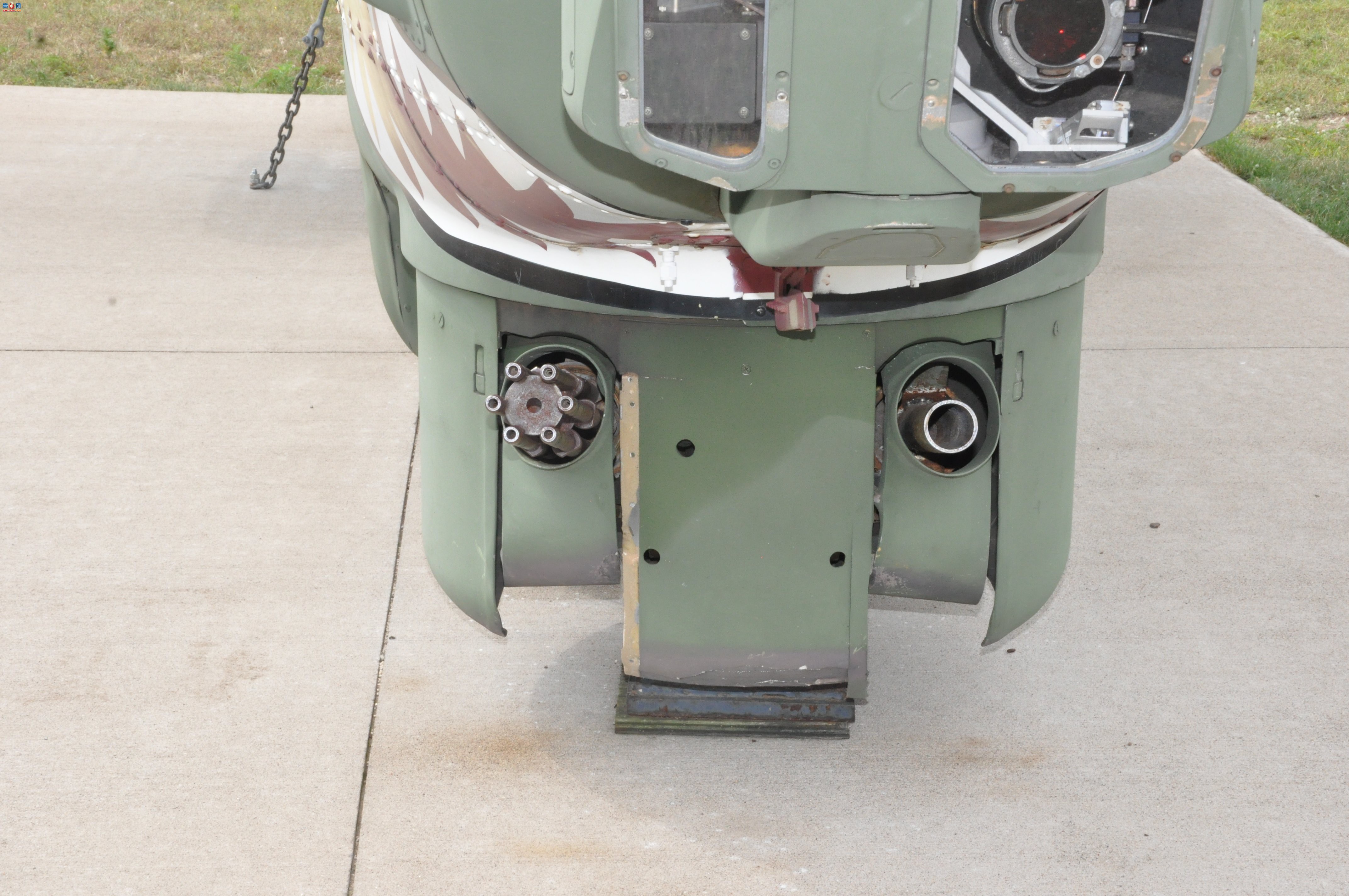  AH-1G۾ߣǰ