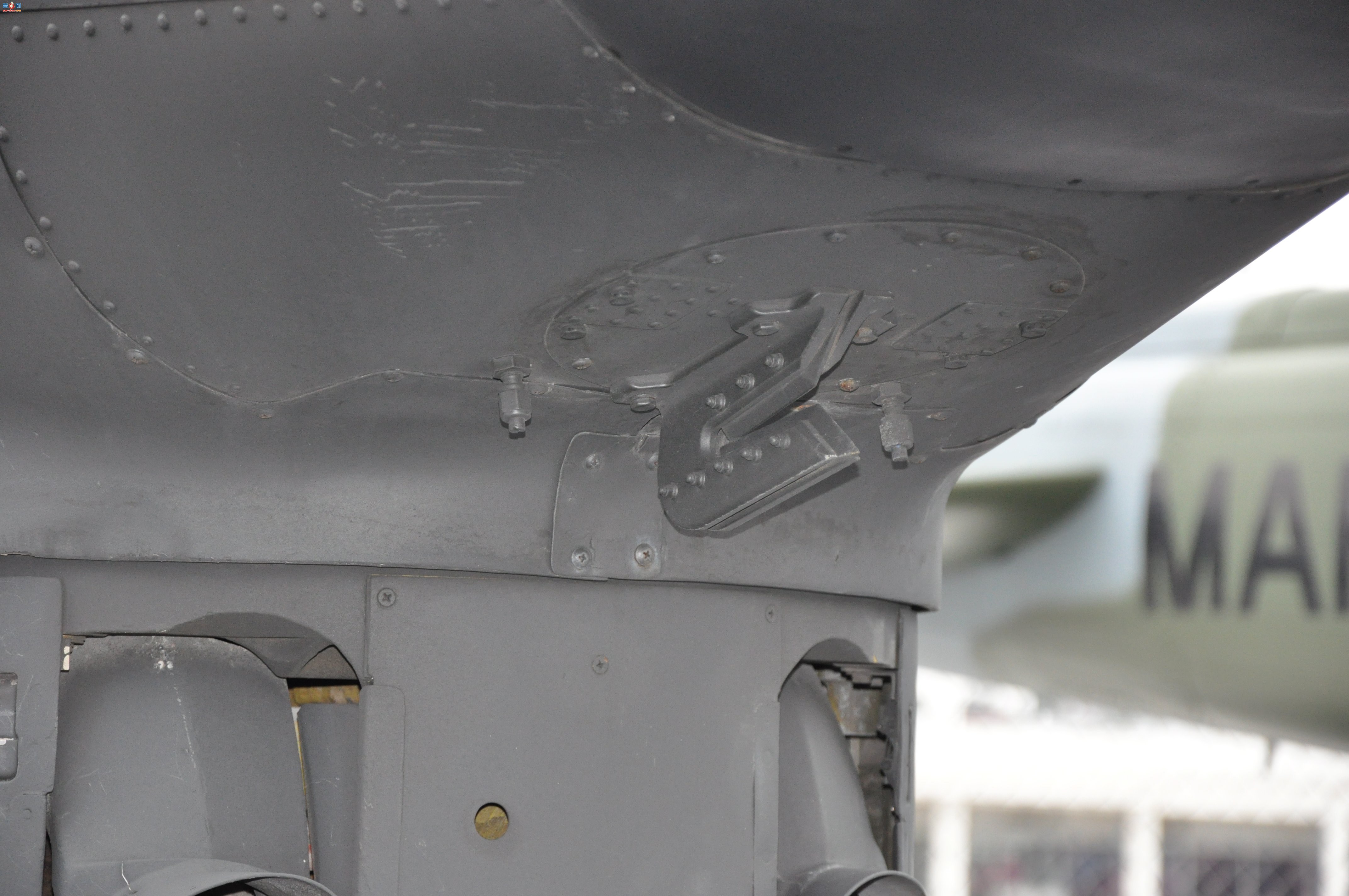  AH-1S70-15956۾