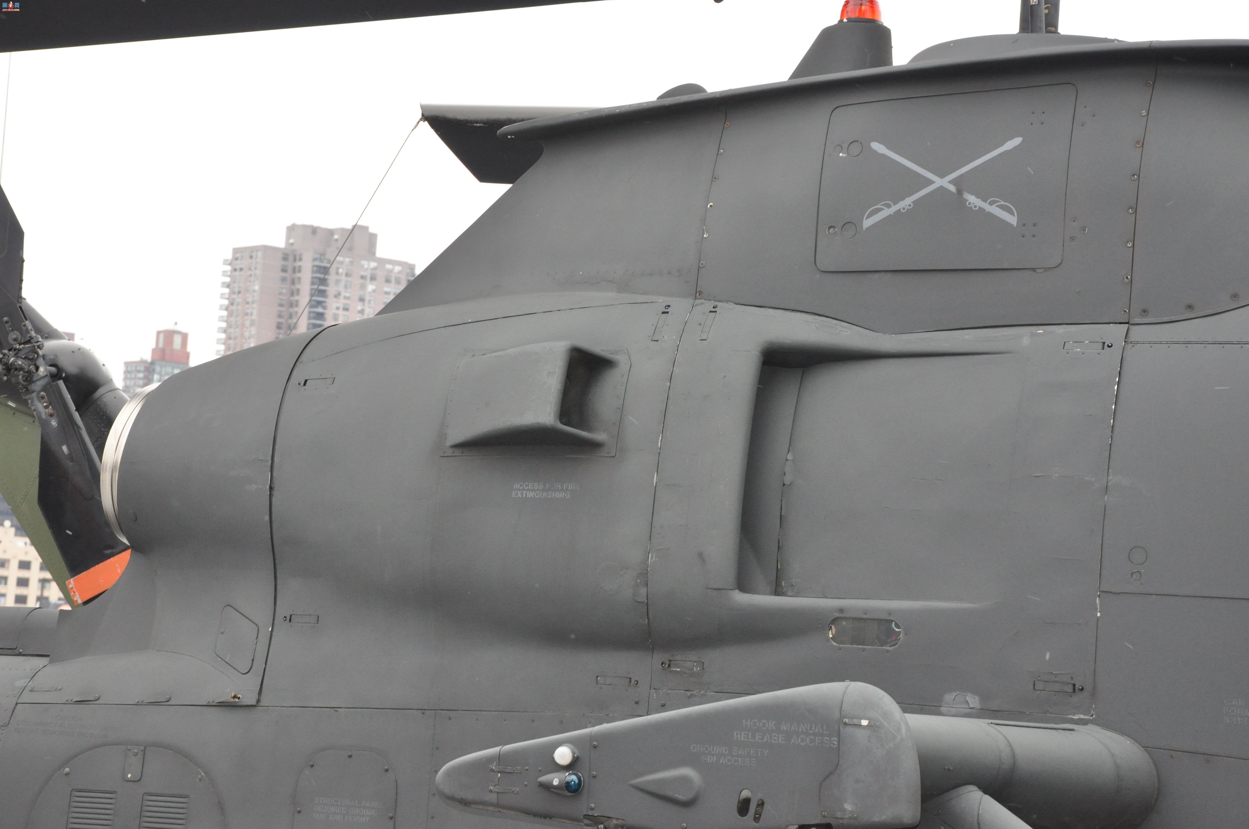  AH-1S70-15956۾
