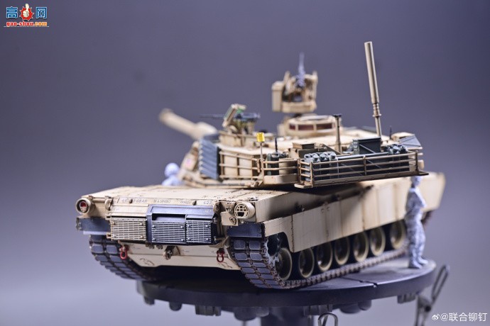 íƷ | voiio 1/35 M1A2 sepV2 ɳĮͿװ