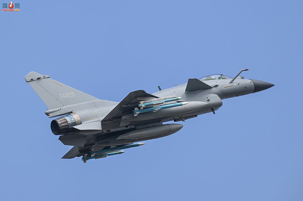 С ս 01698 йJ-10Cս