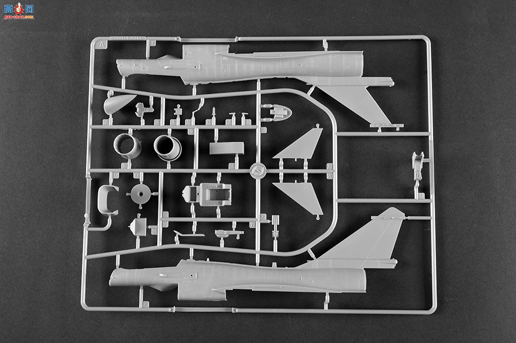 С ս 01699 ͻ˹̹վJ-10CE;սӡȿվսһ-