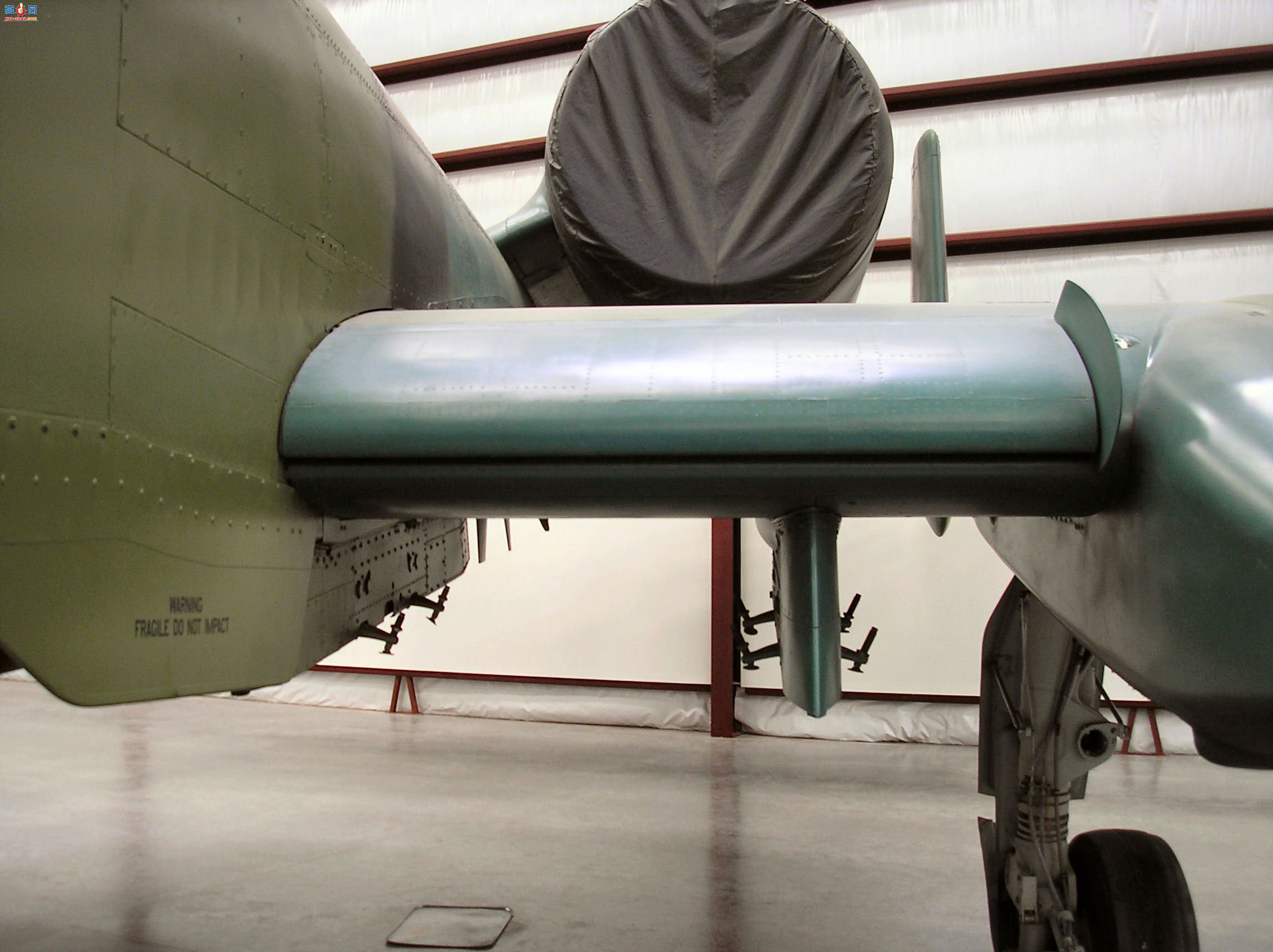  A-10A (75-0298) ׵II