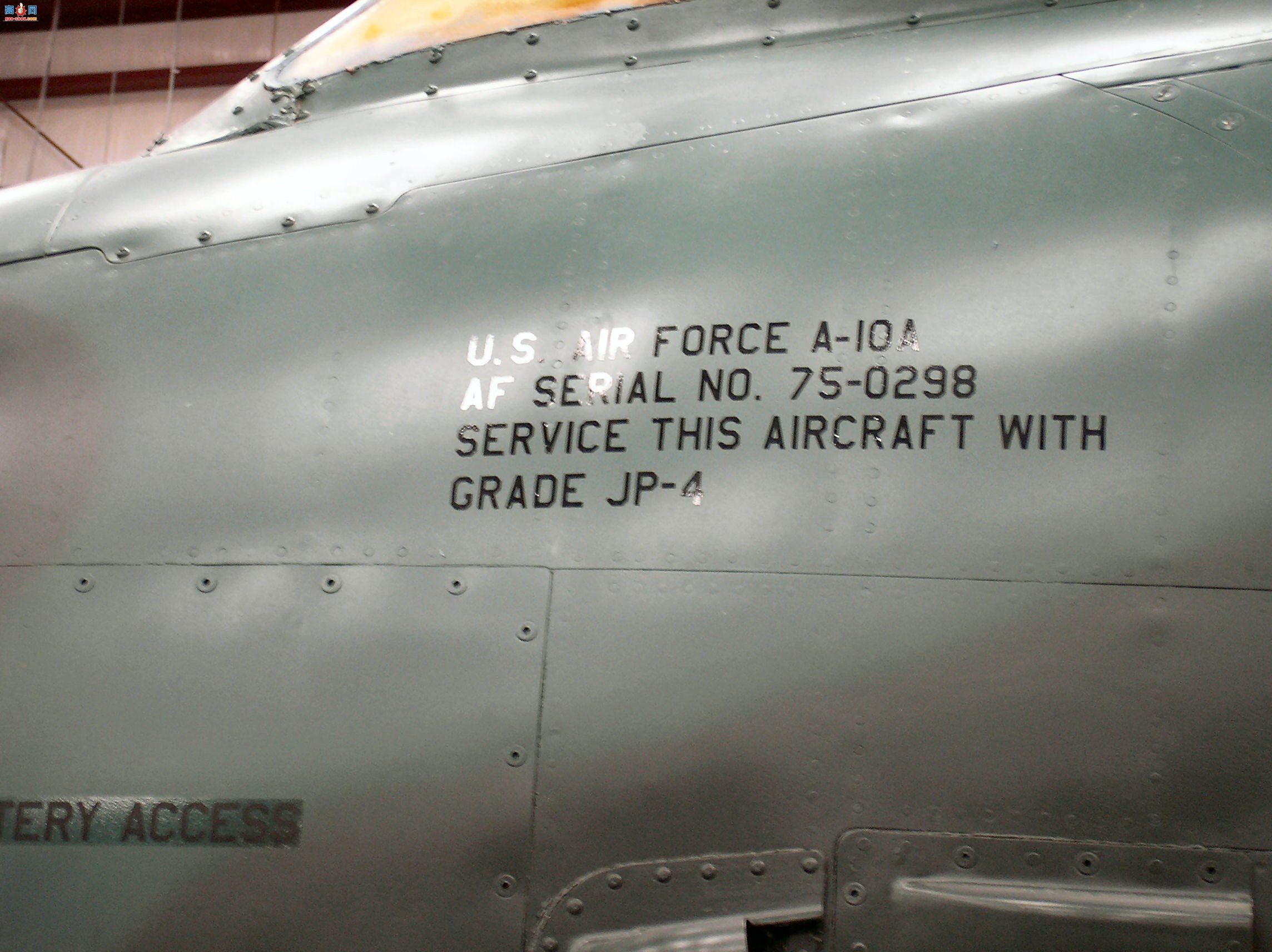  A-10A (75-0298) ׵II