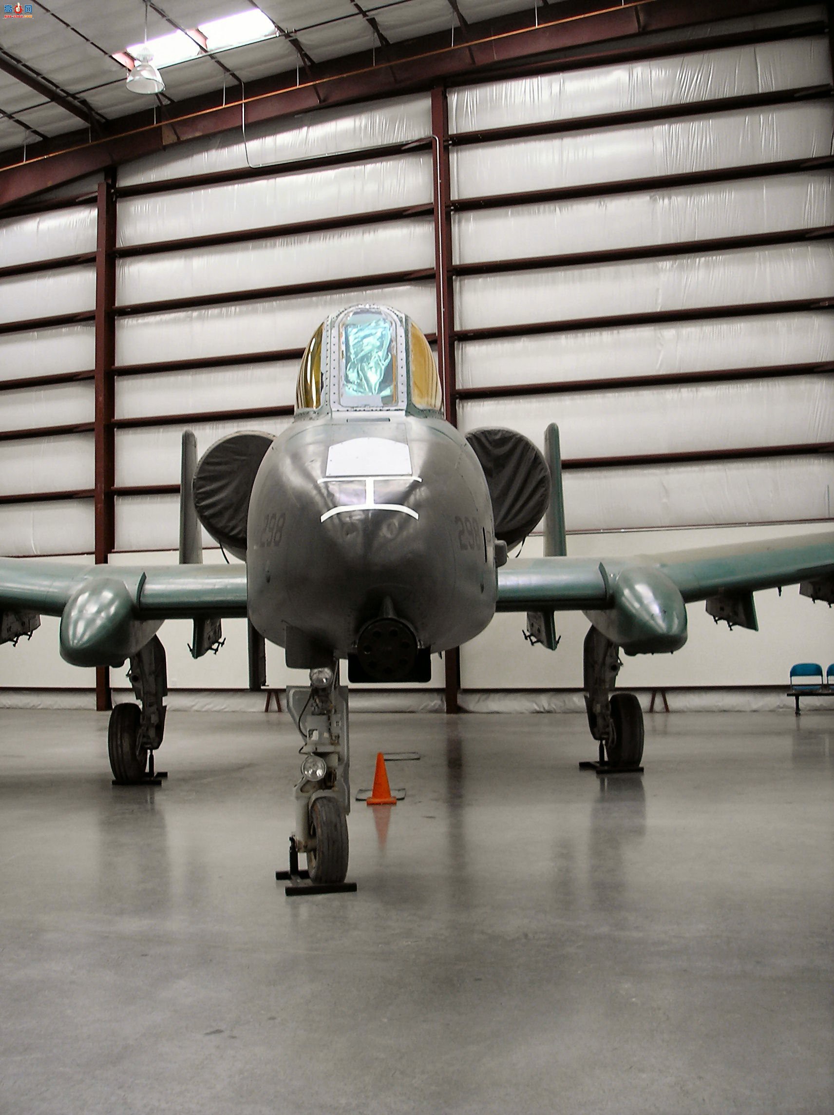  A-10A (75-0298) ׵II