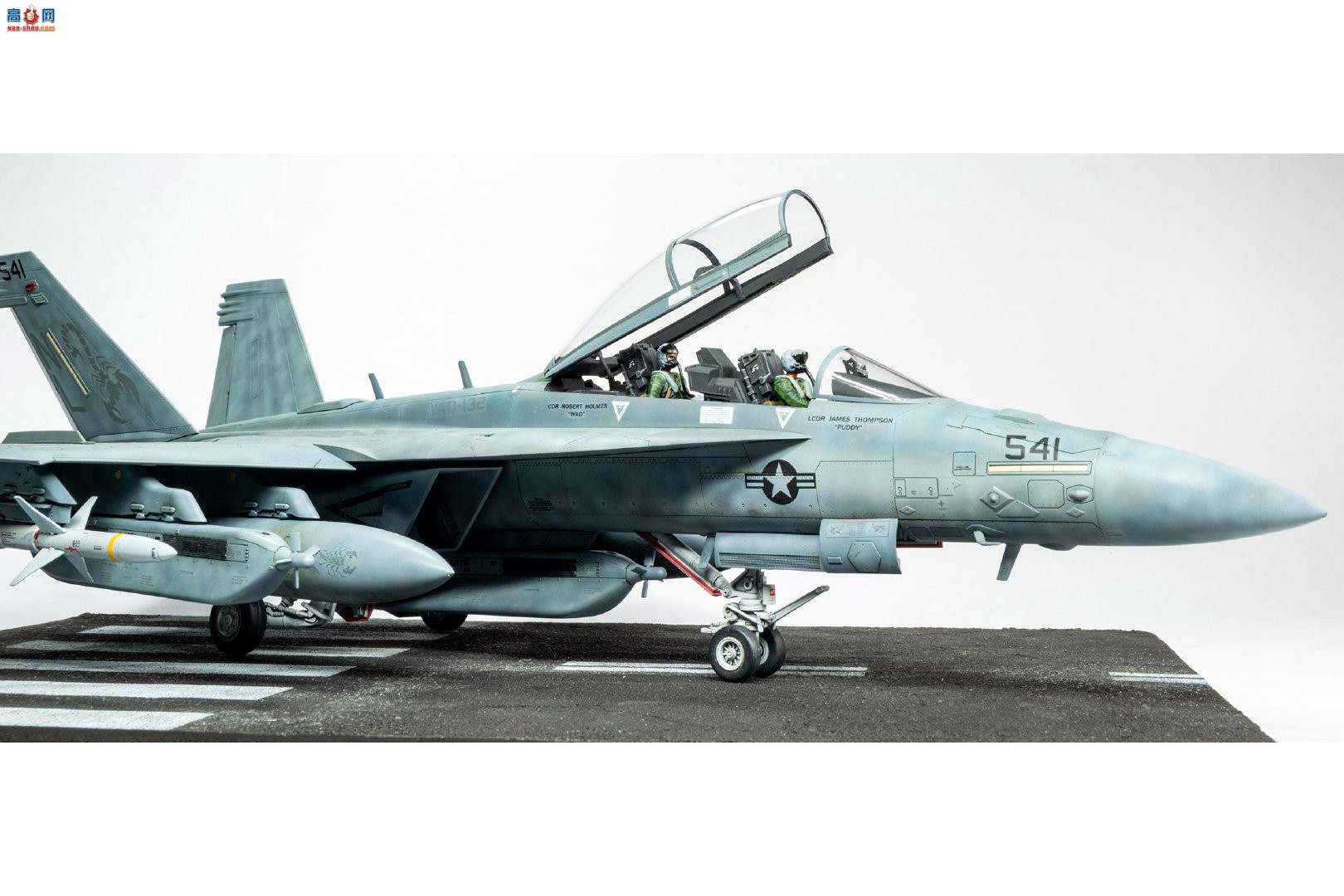 ��MENG������������װ����ھ� EA-18G Growler