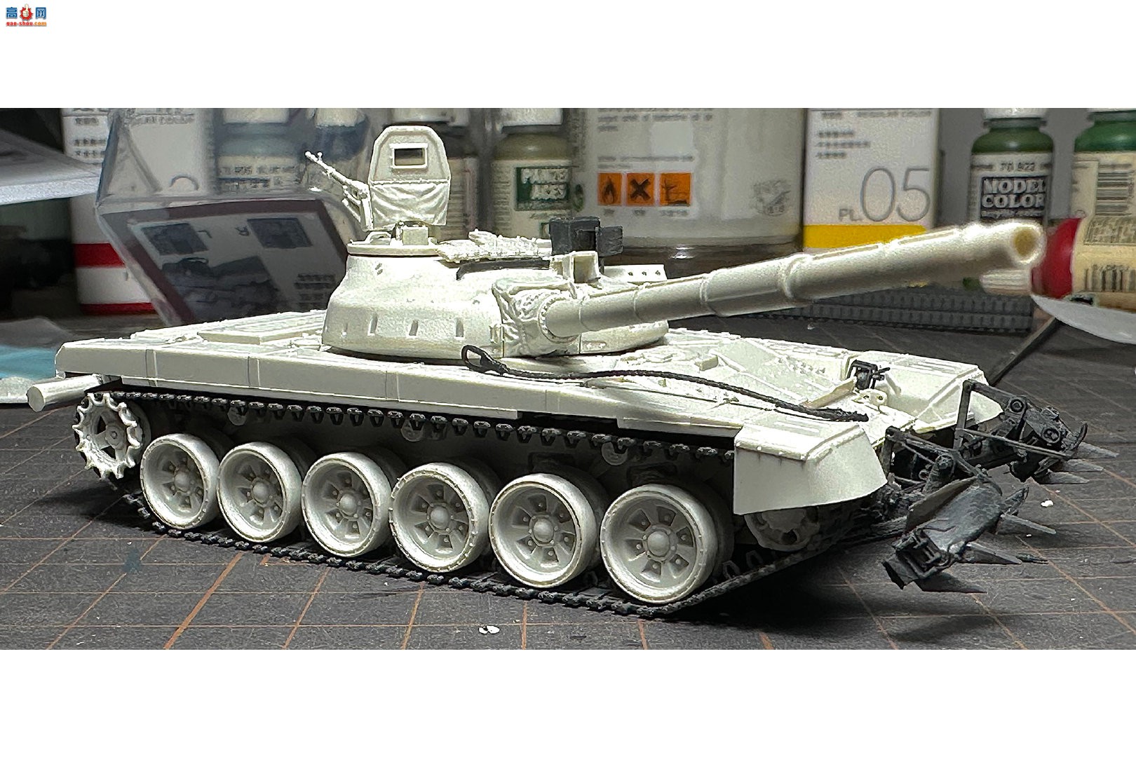 ��MENG��������С������ʵ��ھ� T-72B3