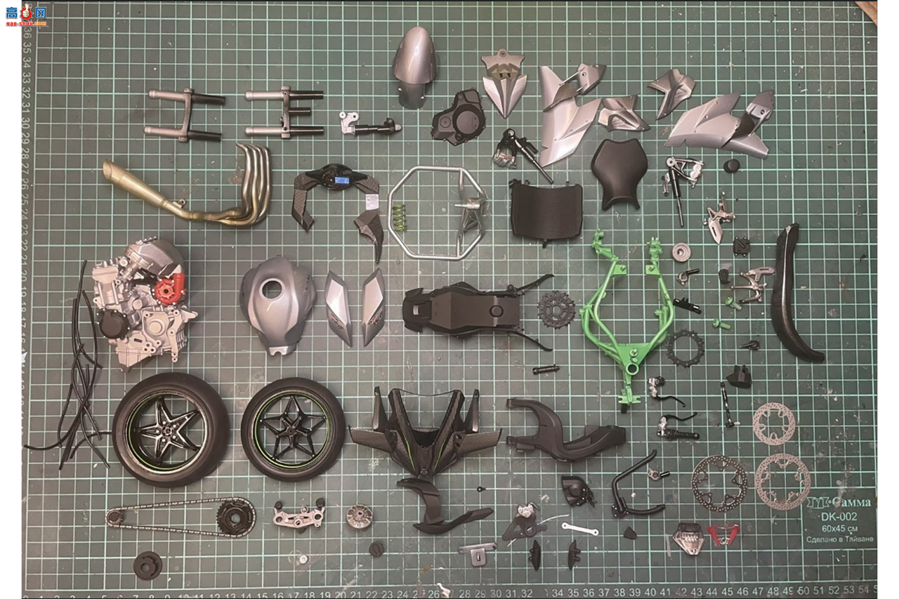 ��MENG�����������ó�����ھ� Kawasaki Ninja H2R