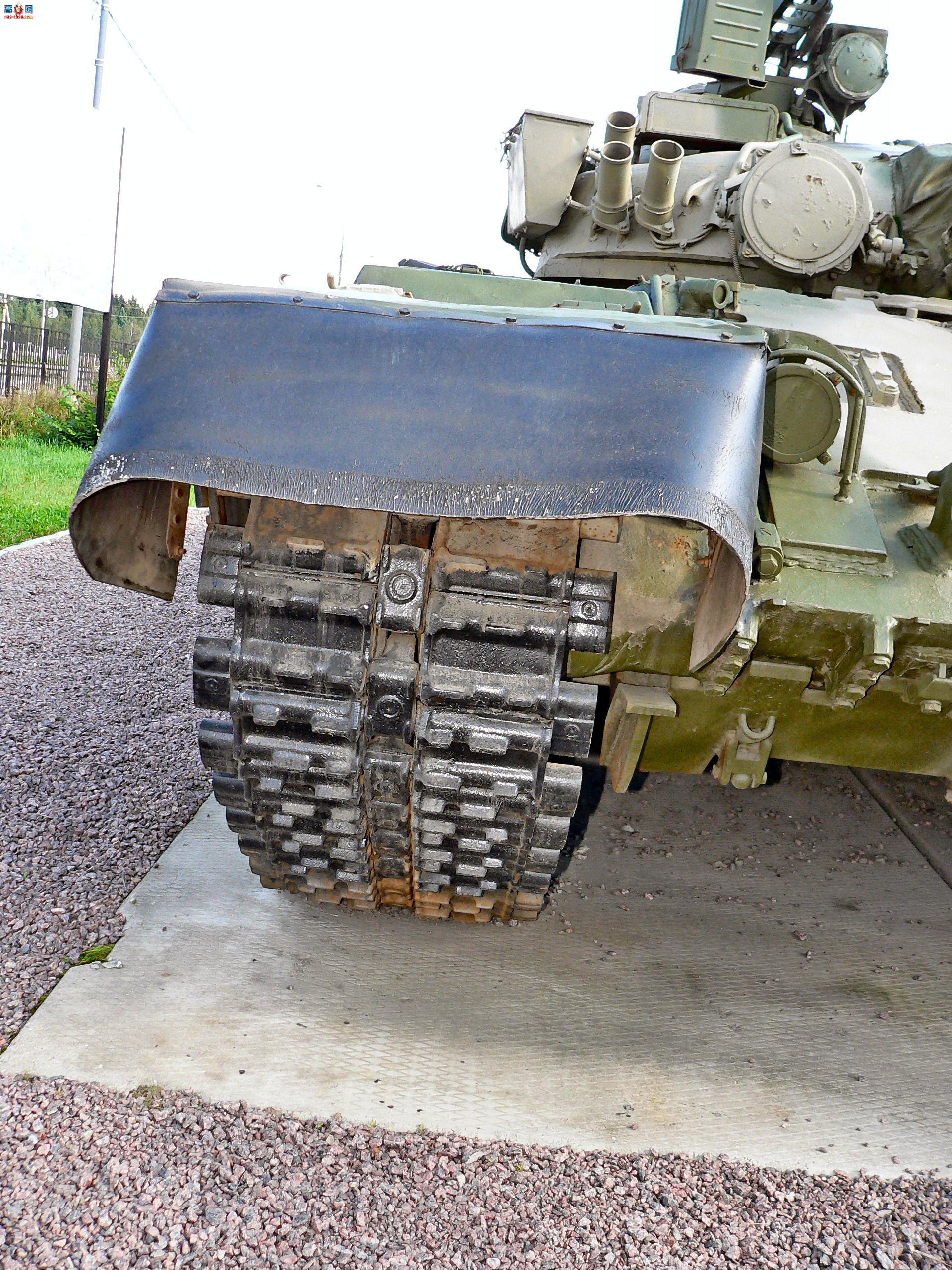 �� T-80B ��ս̹��