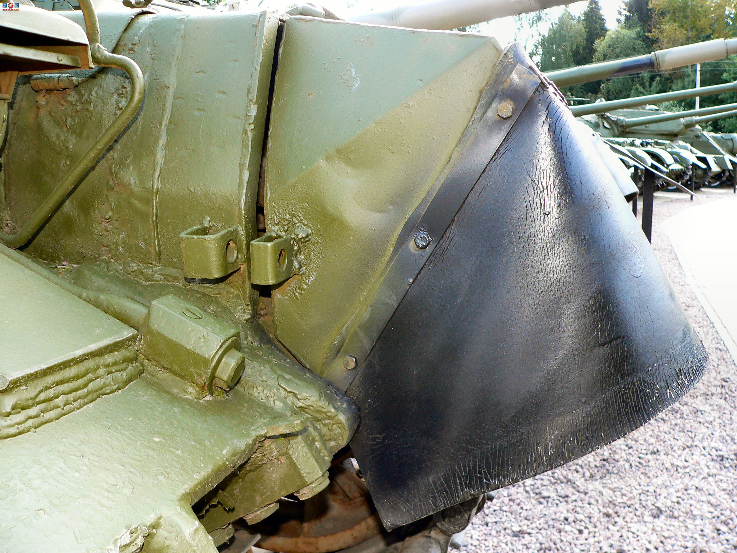 �� T-80B ��ս̹��