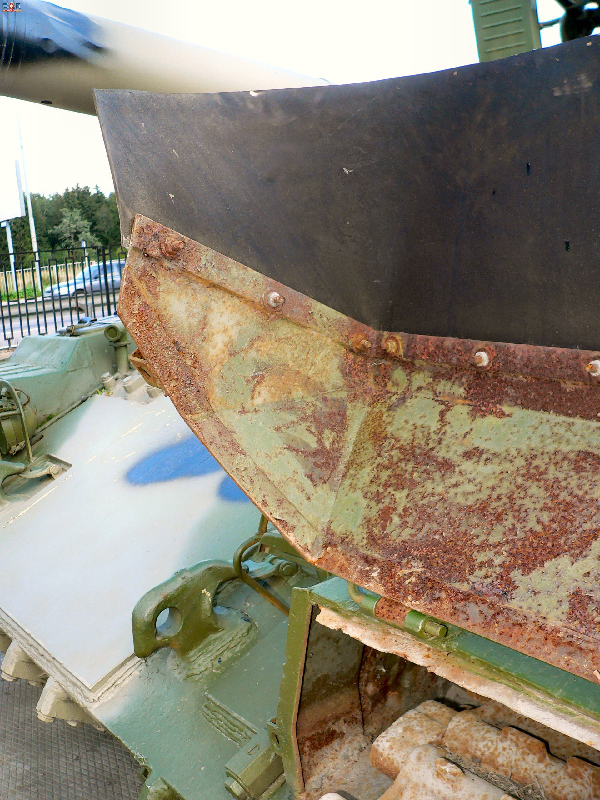 �� T-80B ��ս̹��