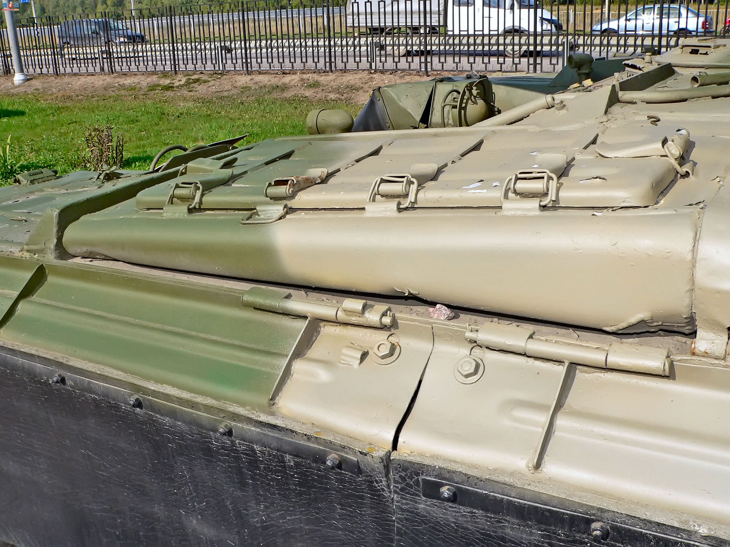 �� T-80B ��ս̹��