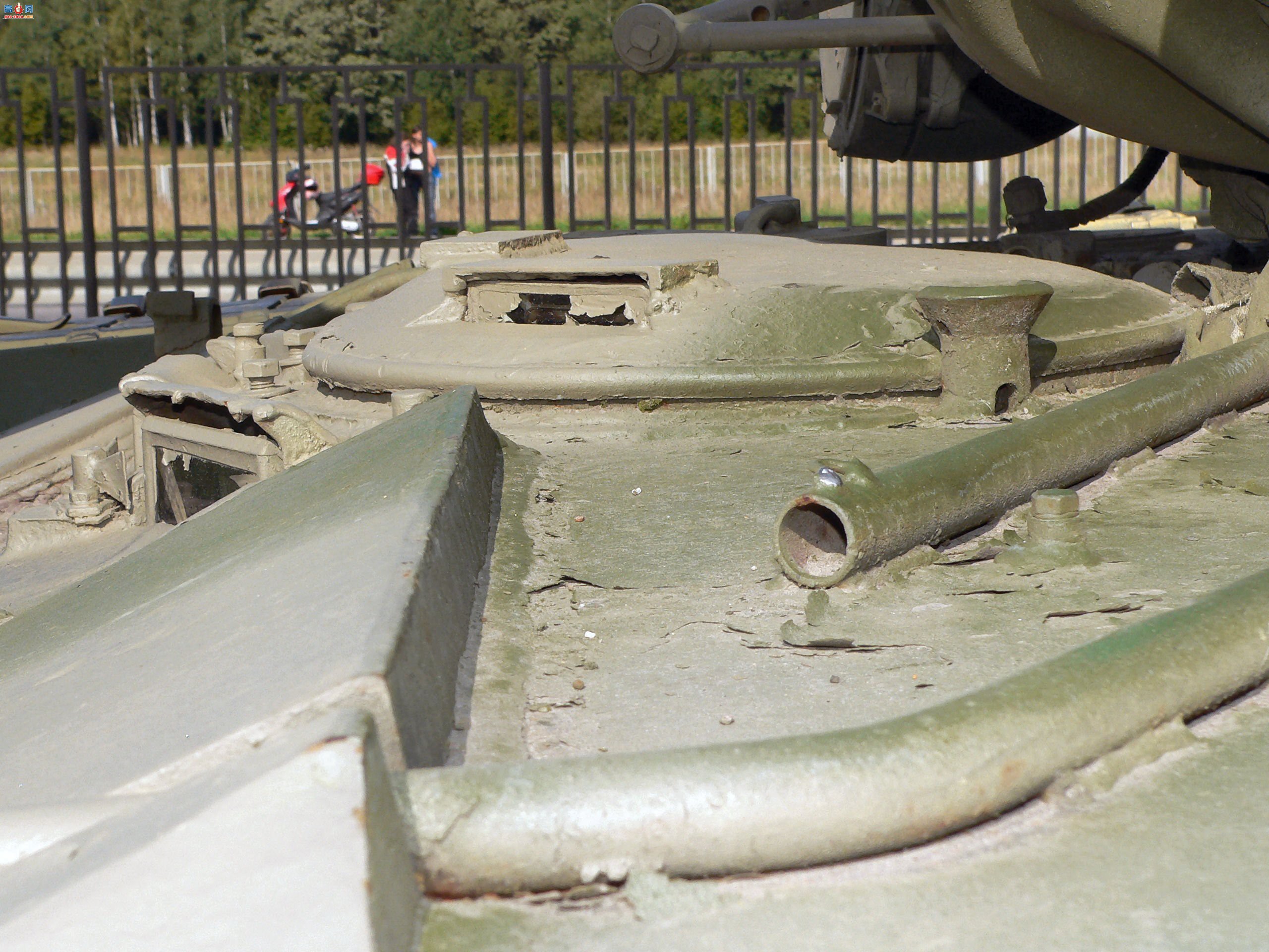 �� T-80B ��ս̹��