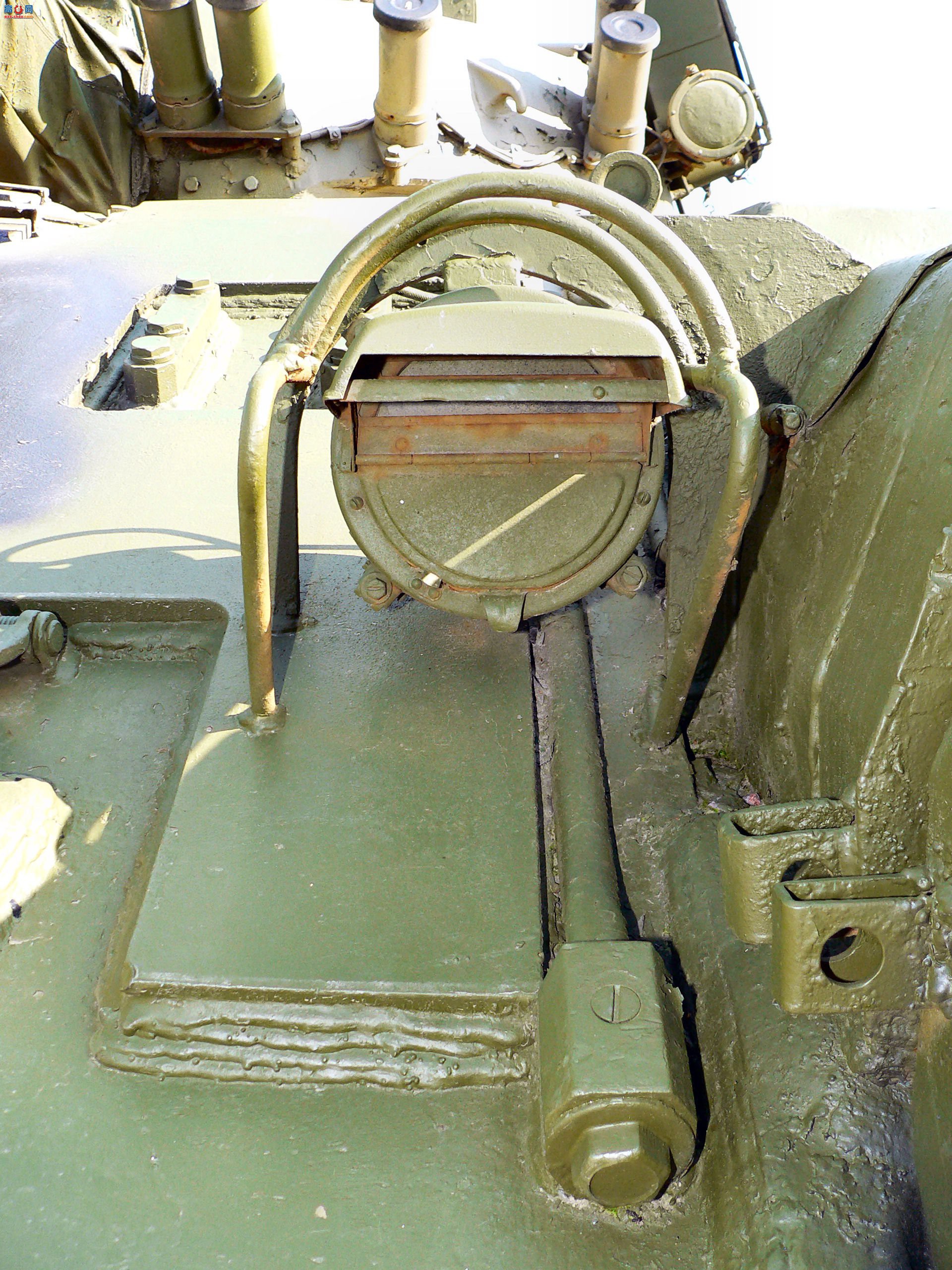 �� T-80B ��ս̹��