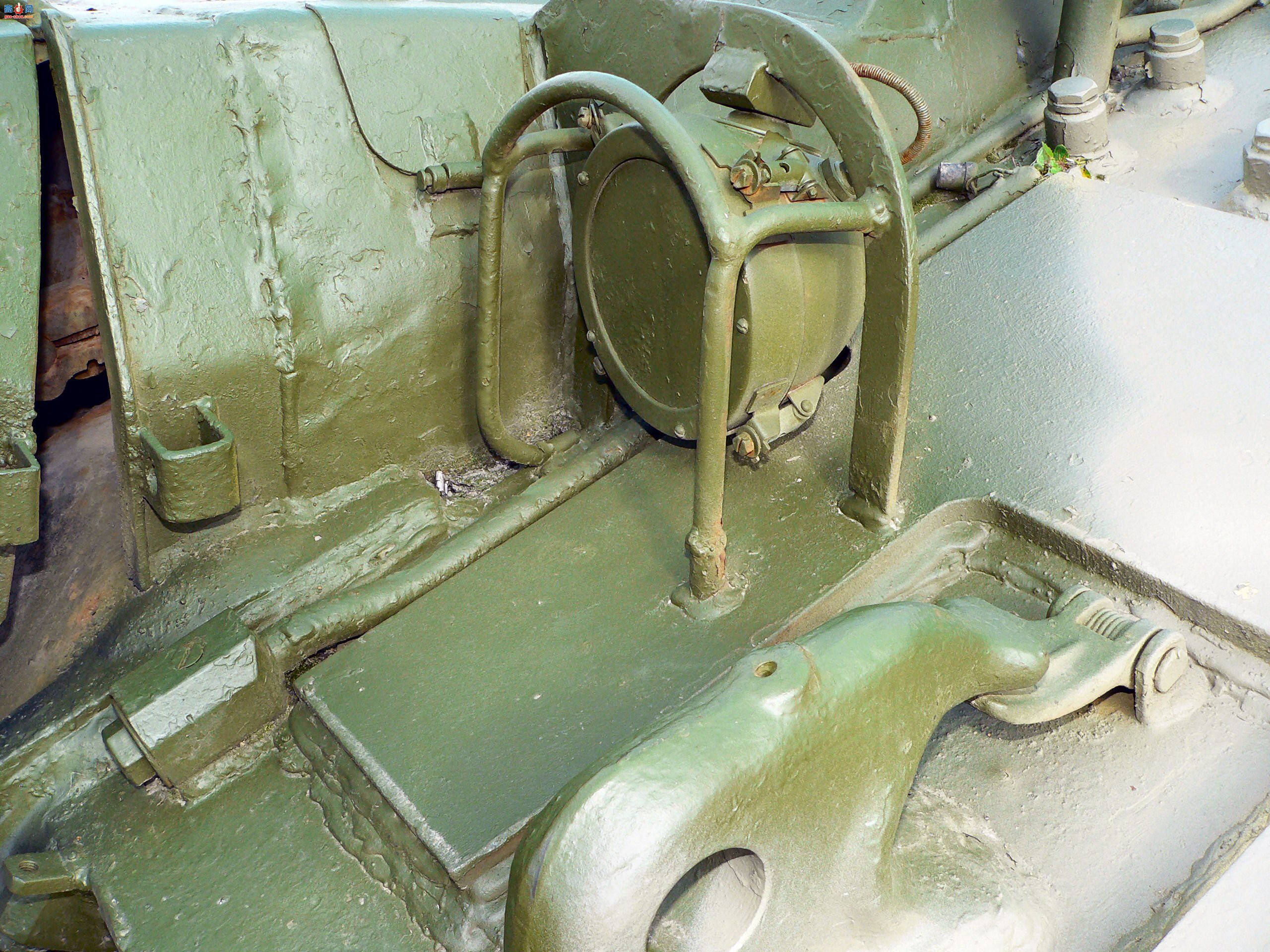 �� T-80B ��ս̹��