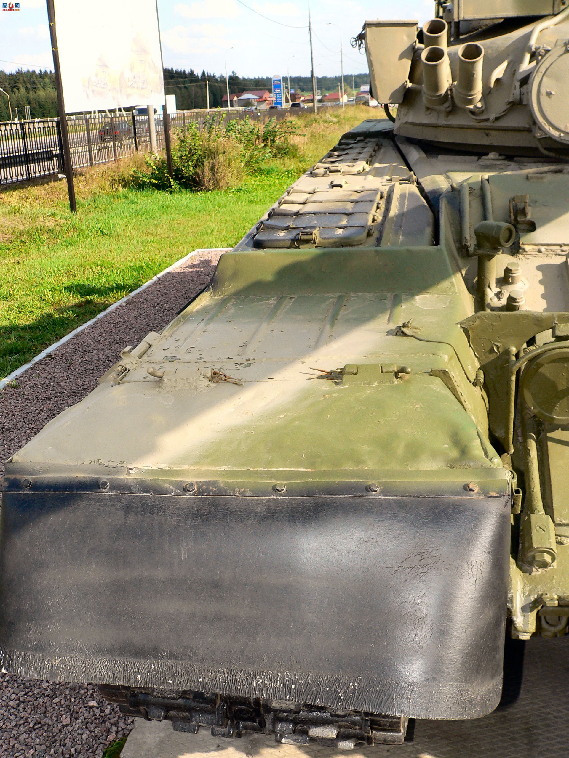 �� T-80B ��ս̹��