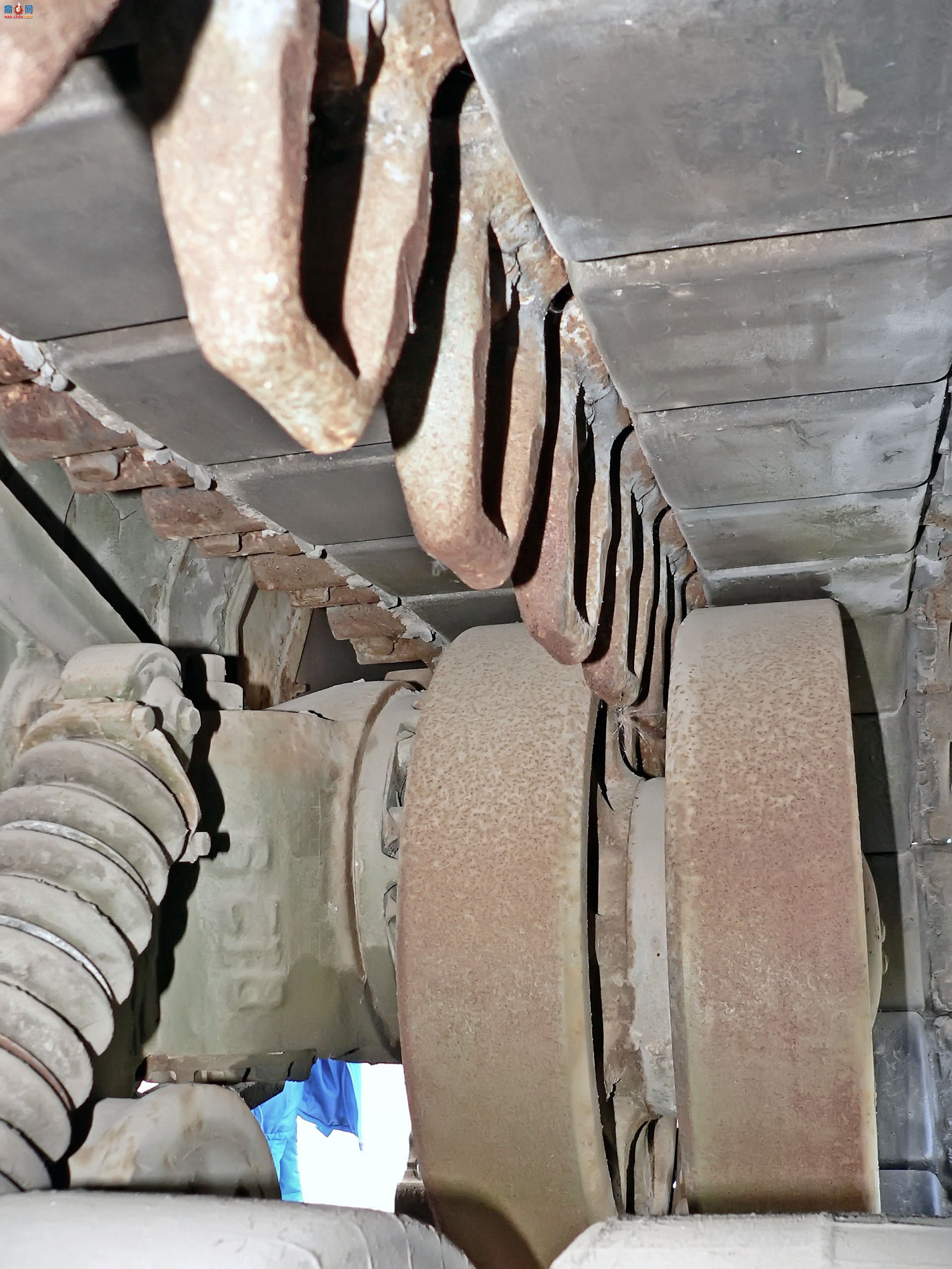 �� T-80B ��ս̹��