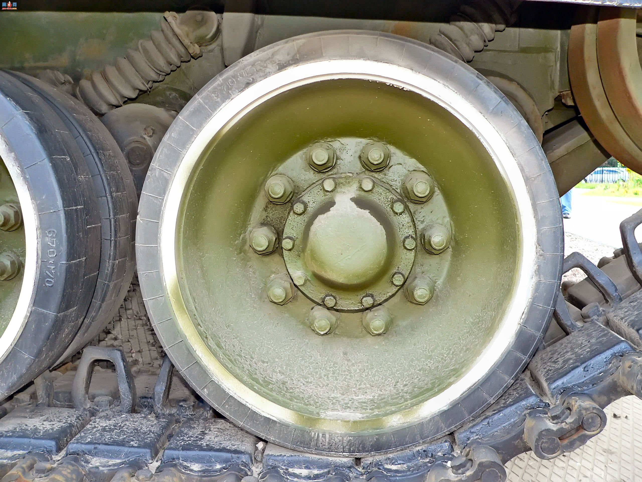 �� T-80B ��ս̹��