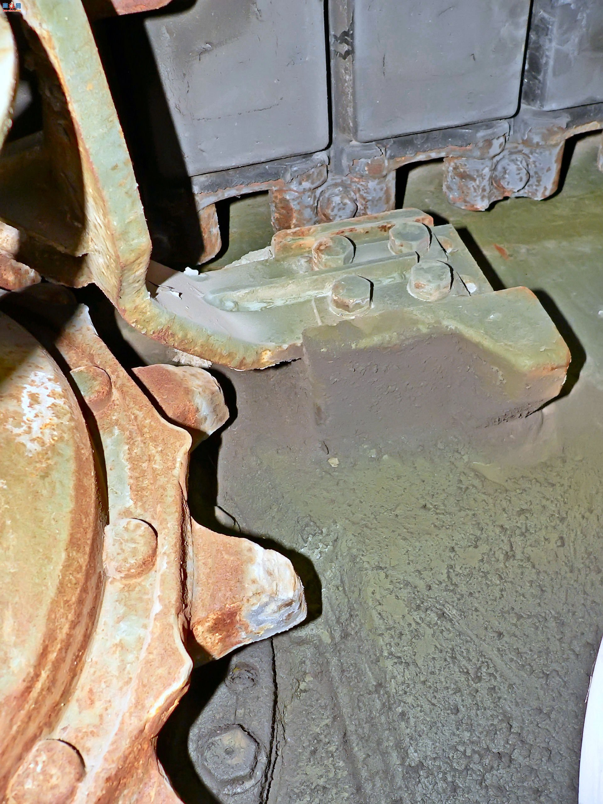 �� T-80B ��ս̹��