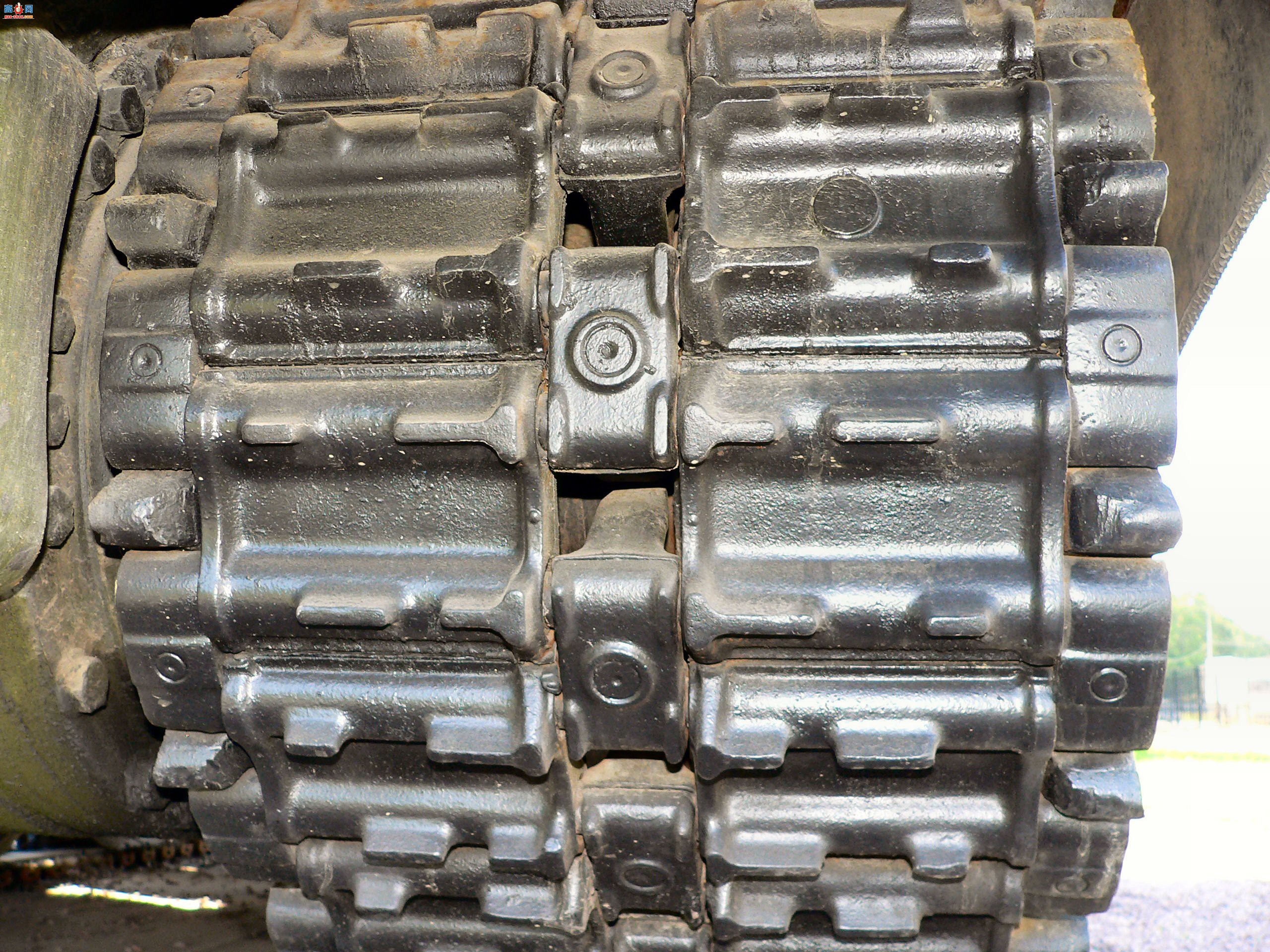 �� T-80B ��ս̹��