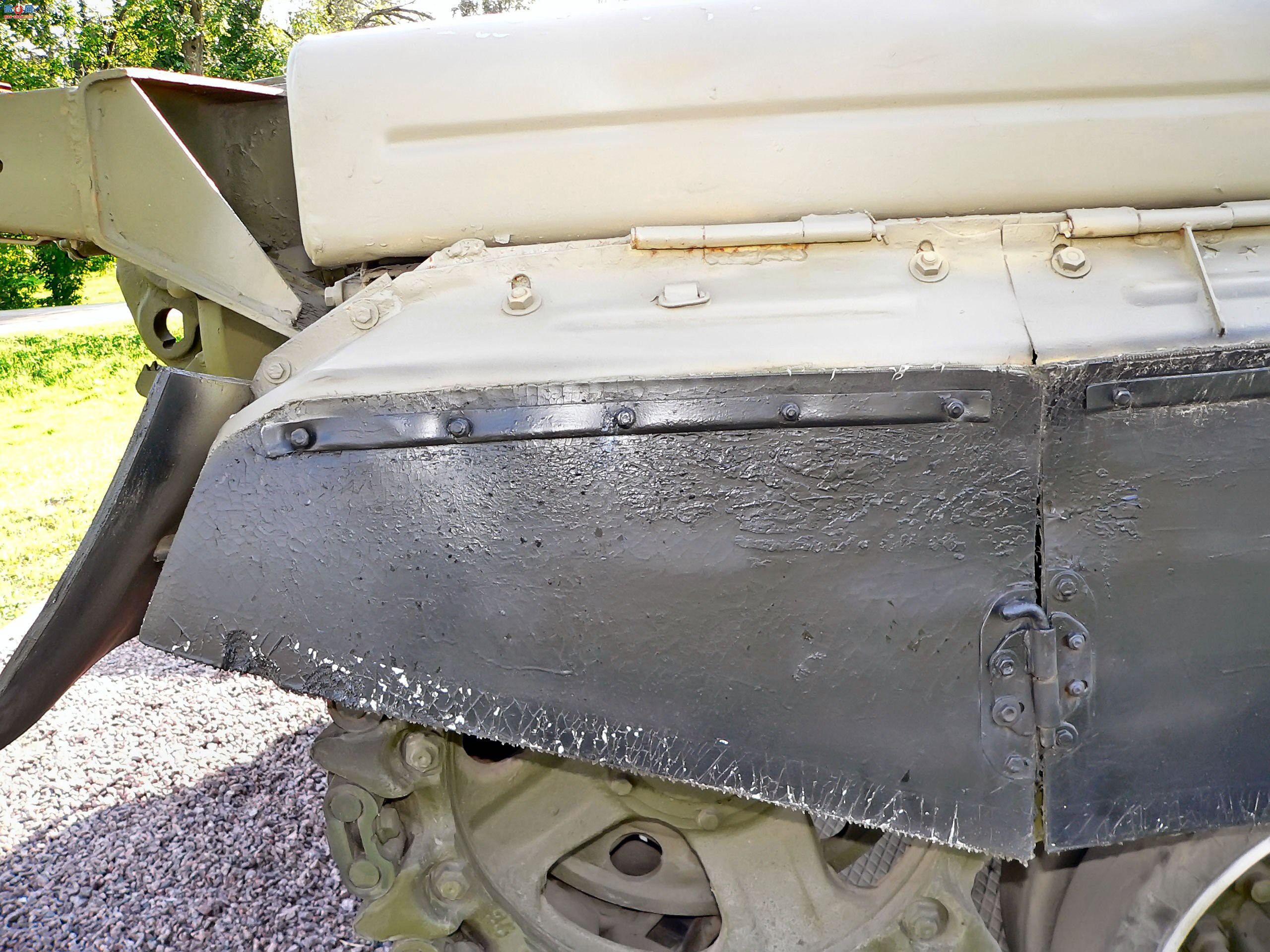 �� T-80B ��ս̹��