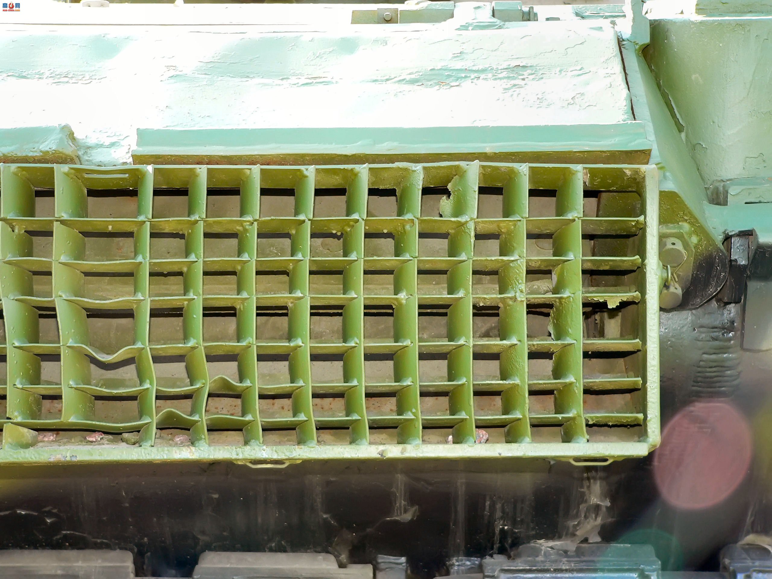 �� T-80B ��ս̹��