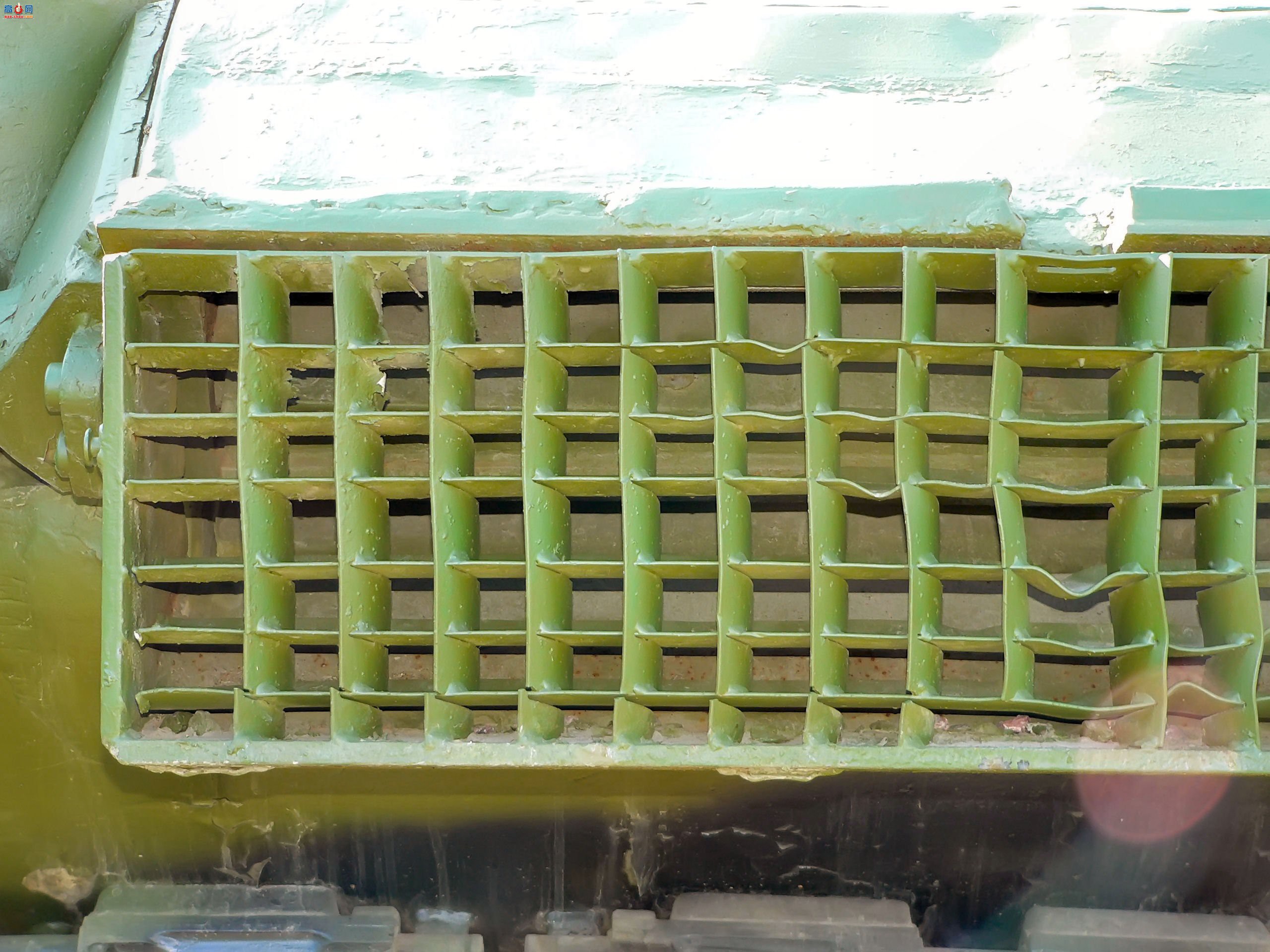 �� T-80B ��ս̹��